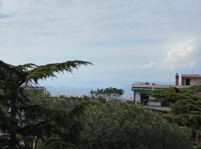 Sorrento Inn Lodge 4*