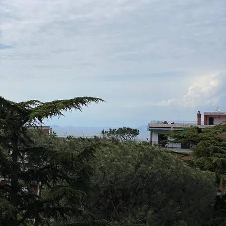 Sorrento Inn Lodge 4*